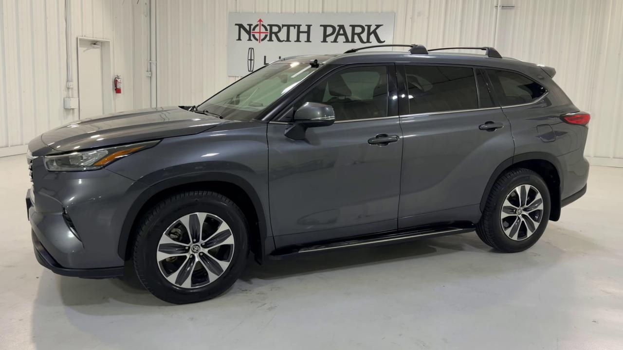 2020 Toyota Highlander XLE San Antonio TX