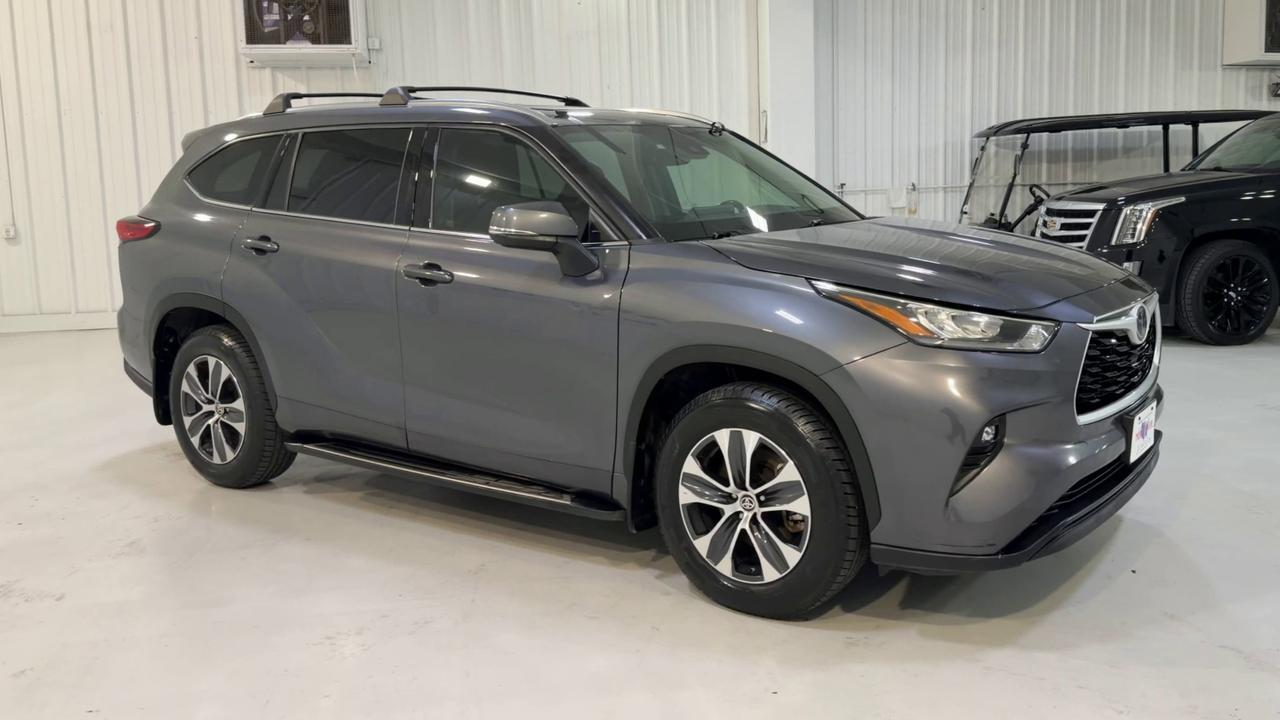 2020 Toyota Highlander XLE San Antonio TX