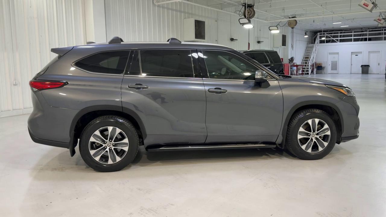 2020 Toyota Highlander XLE San Antonio TX