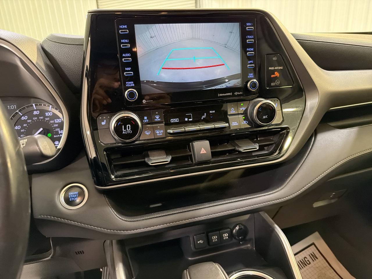 2020 Toyota Highlander XLE San Antonio TX