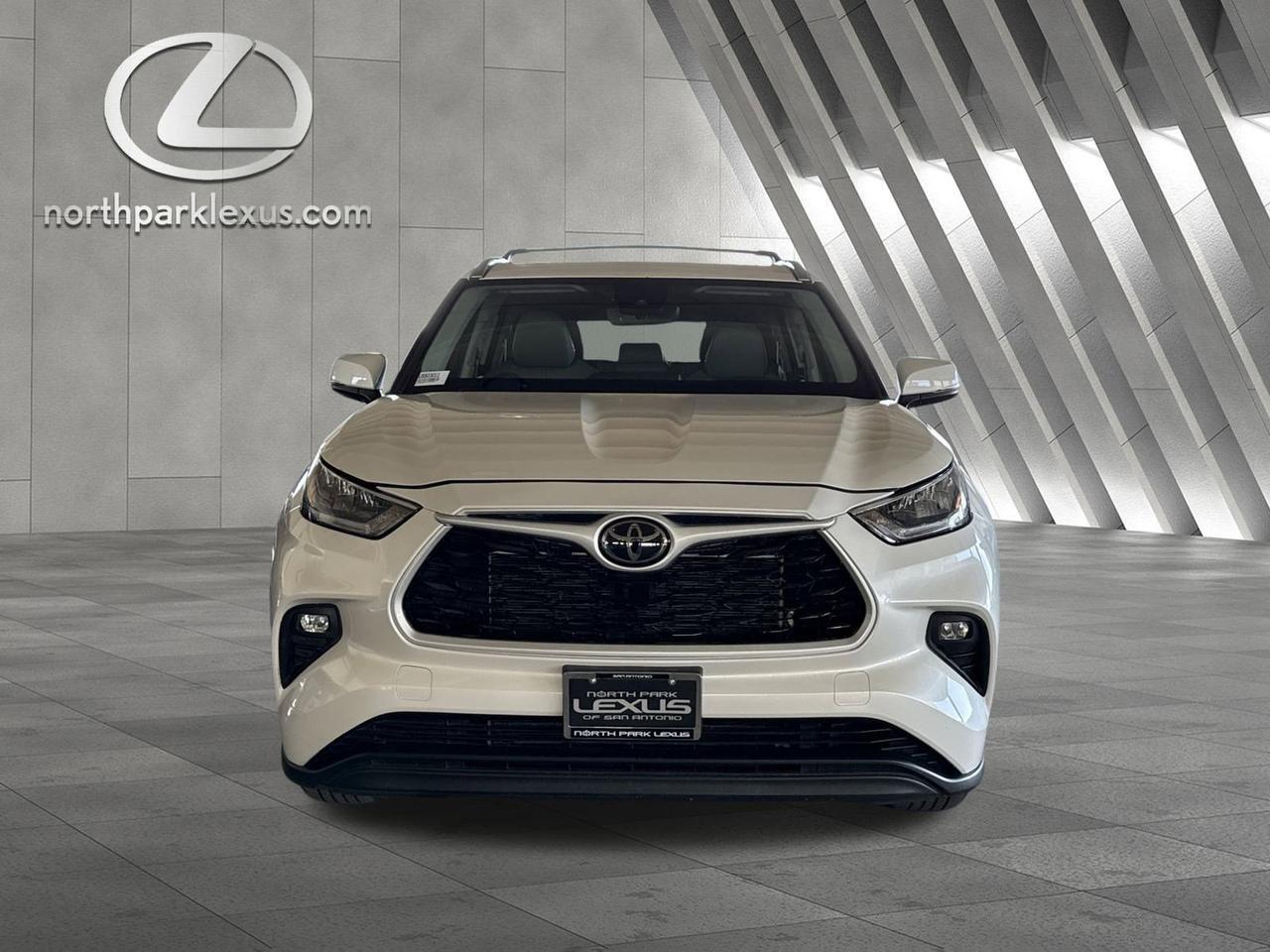 2020 Toyota Highlander XLE San Antonio TX