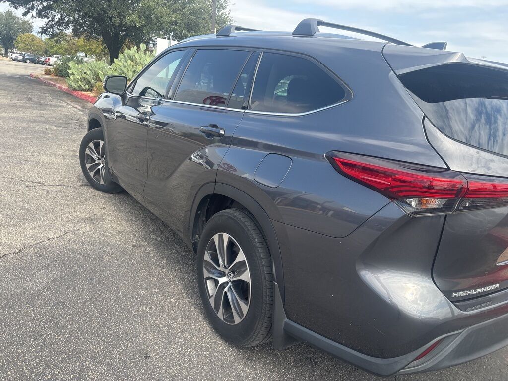 2020 Toyota Highlander XLE San Antonio TX