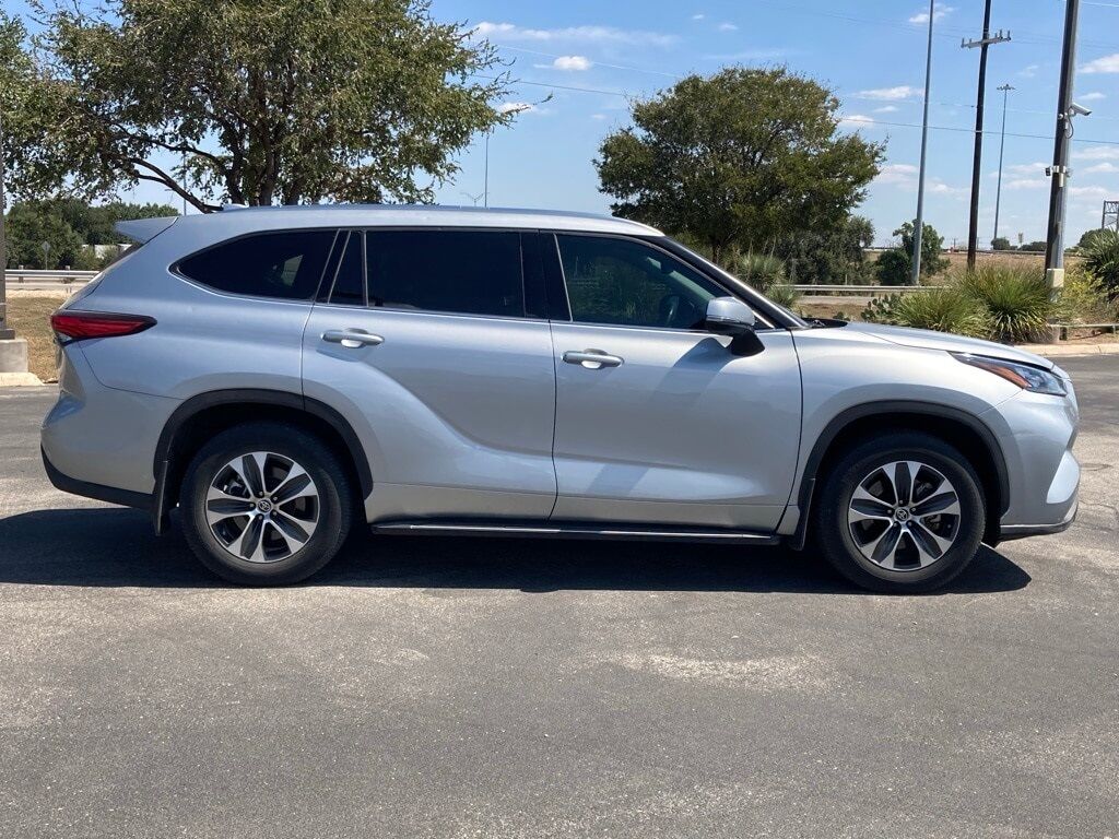 2020 Toyota Highlander XLE San Antonio TX