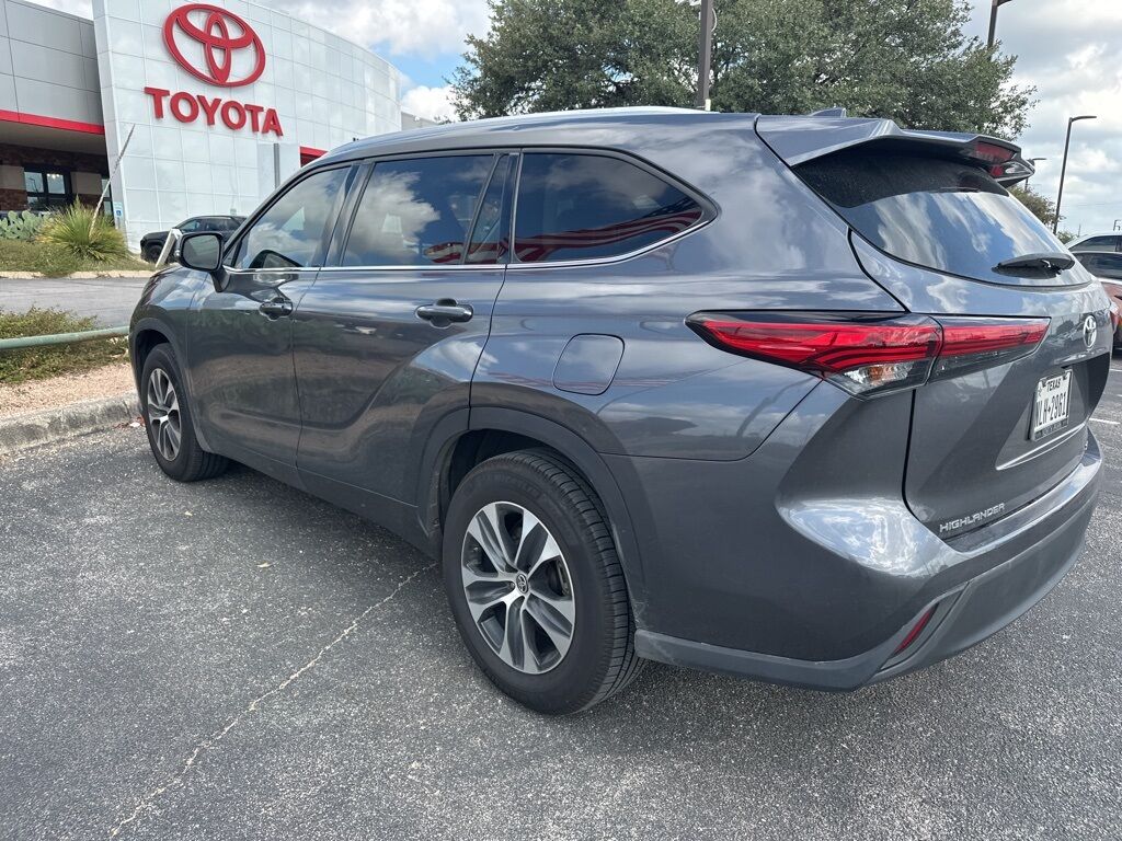 2020 Toyota Highlander XLE San Antonio TX