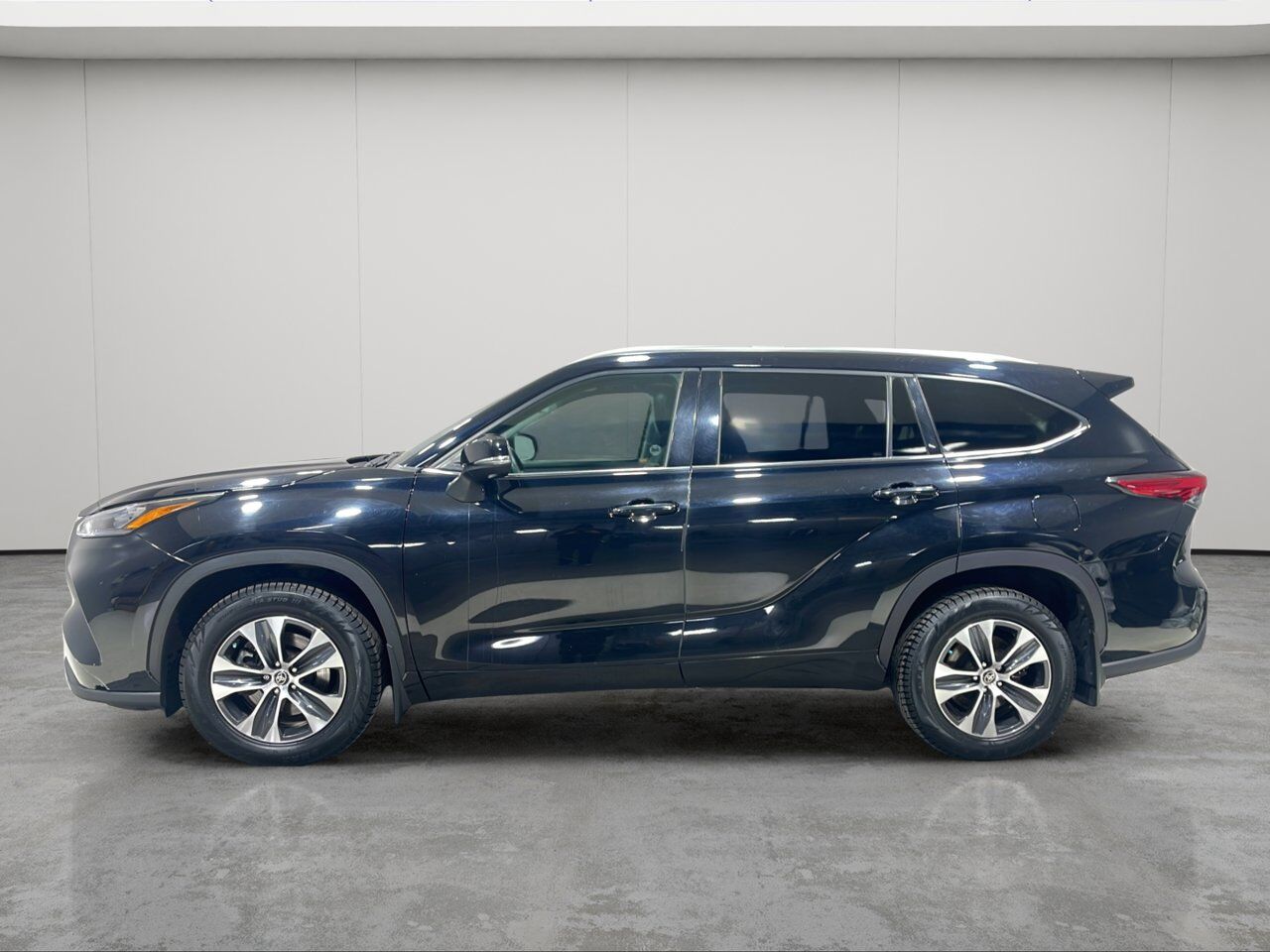 2020 Toyota Highlander XLE Sherwood Park AB