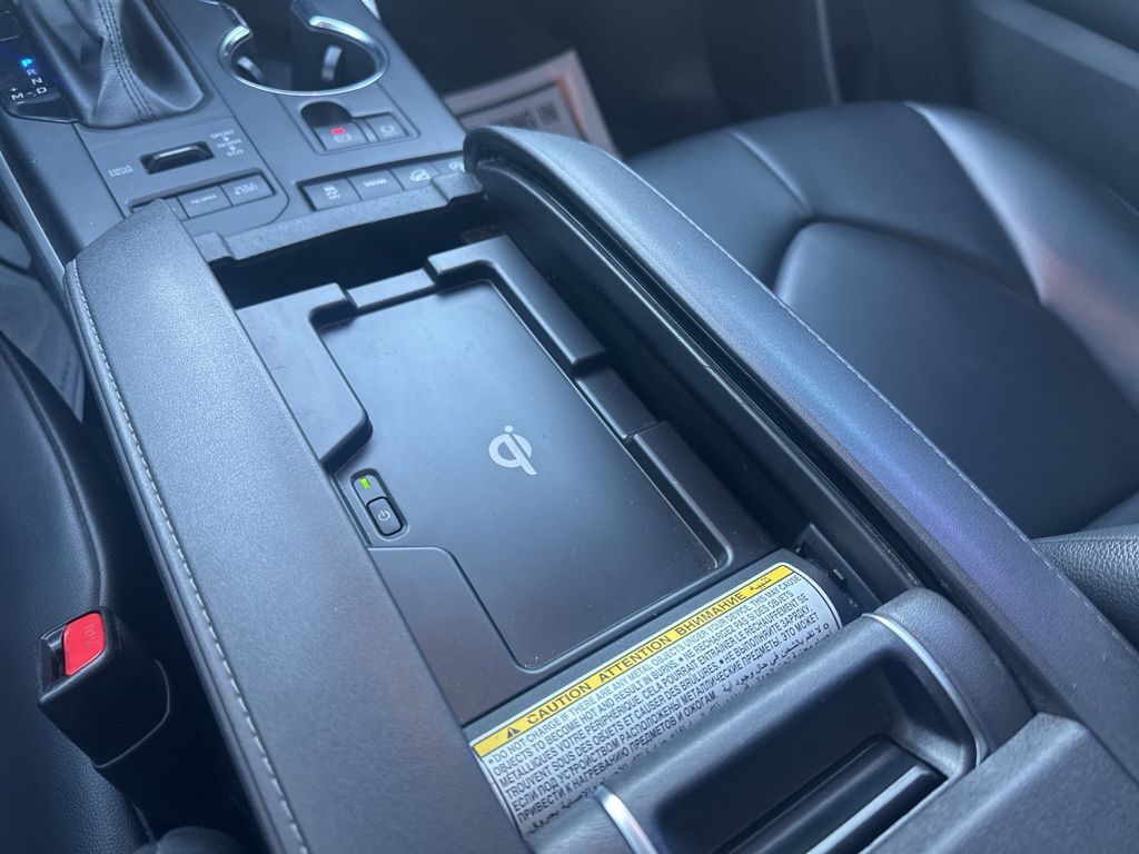 2020 Toyota Highlander XLE Worcester MA 2020 Toyota Highlander XLE Worcester MA