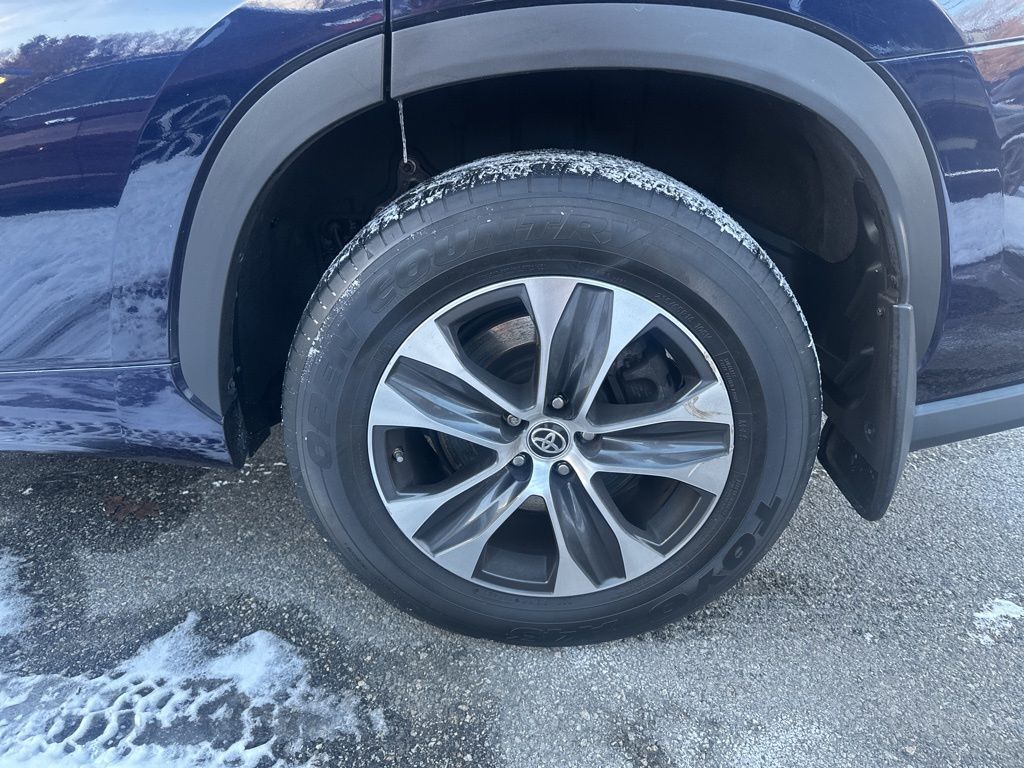 2020 Toyota Highlander XLE Worcester MA 2020 Toyota Highlander XLE Worcester MA