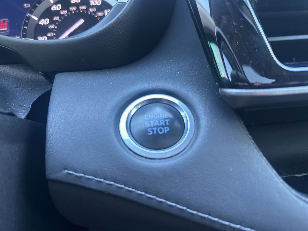 2020 Toyota Highlander XLE Worcester MA 2020 Toyota Highlander XLE Worcester MA