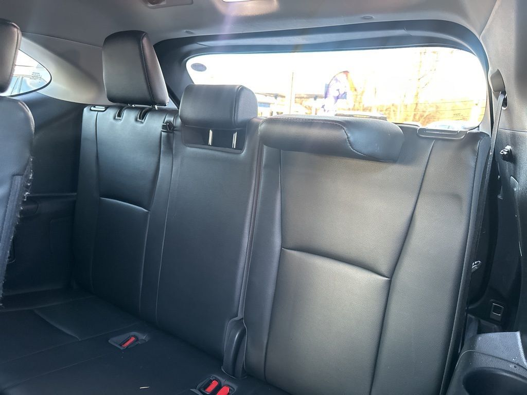 2020 Toyota Highlander XLE Worcester MA 2020 Toyota Highlander XLE Worcester MA