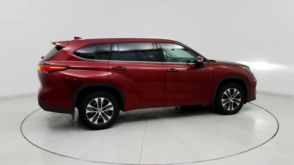 2020 Toyota Highlander XLE Laurel MD