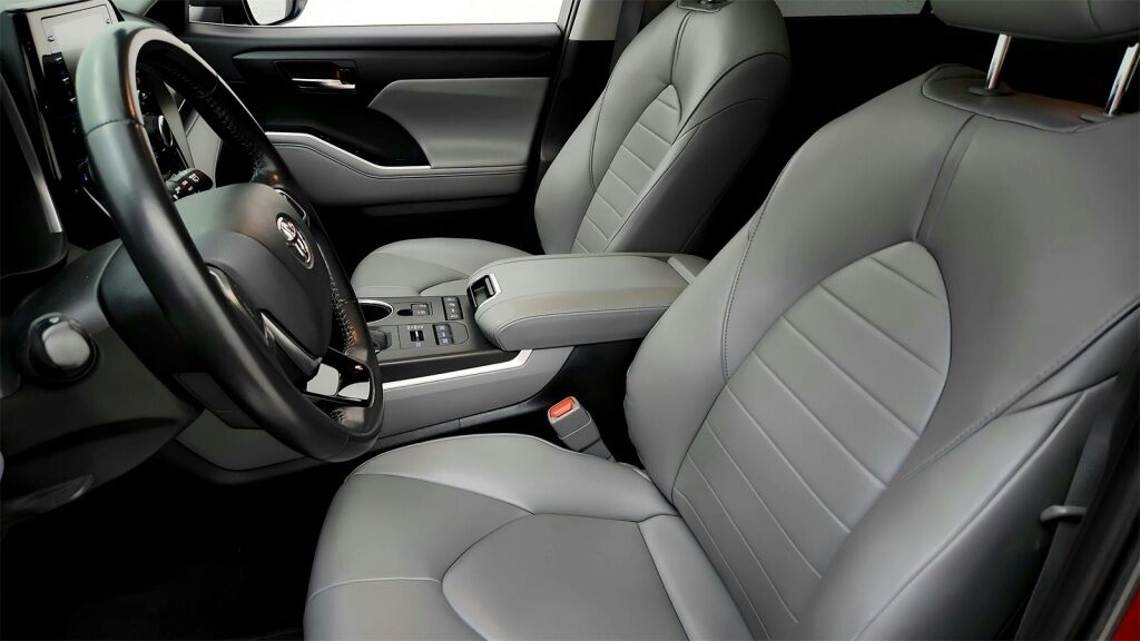 2020 Toyota Highlander XLE Laurel MD