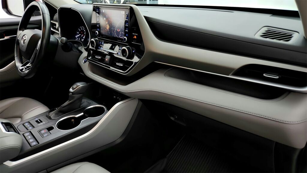 2020 Toyota Highlander XLE Laurel MD