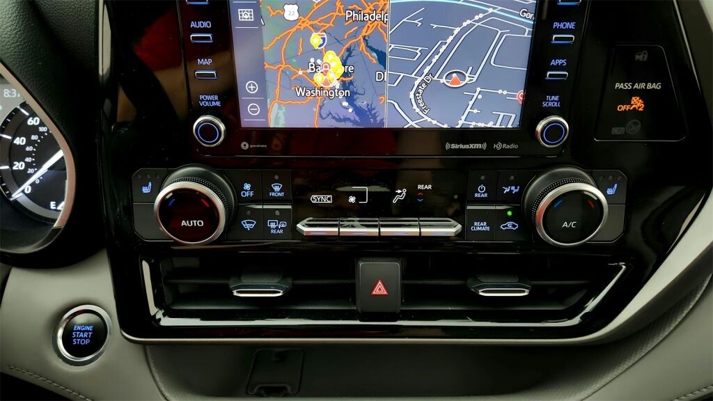 2020 Toyota Highlander XLE Laurel MD