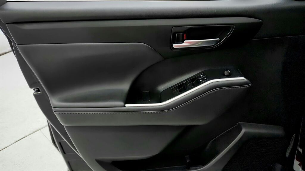 2020 Toyota Highlander XLE Laurel MD