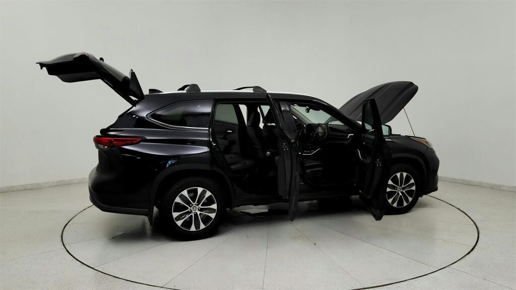 2020 Toyota Highlander XLE Laurel MD