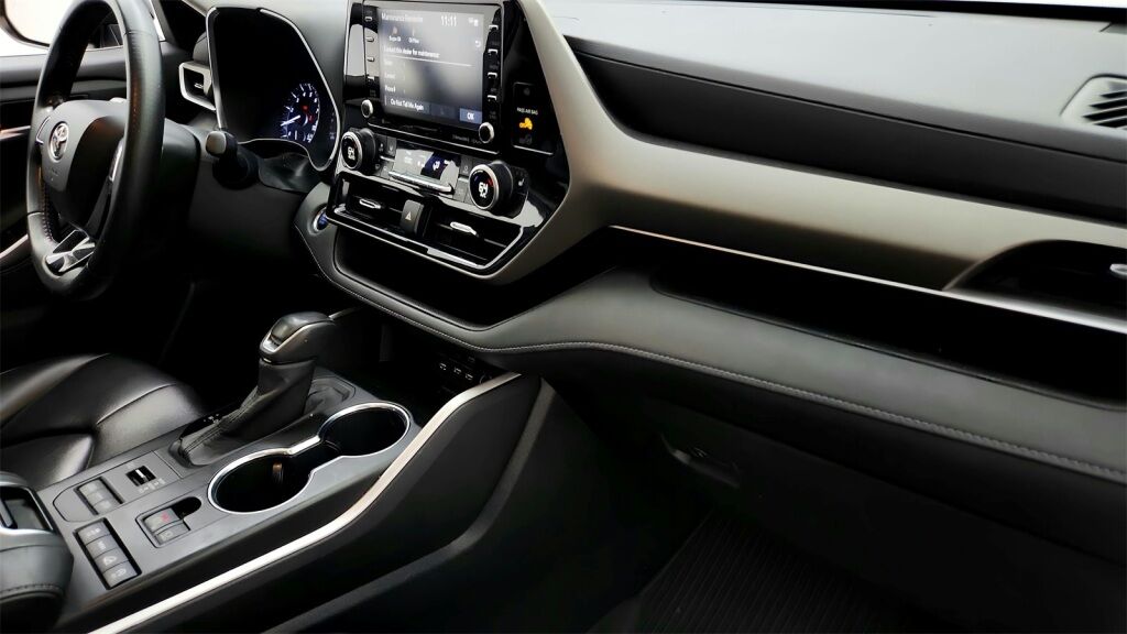 2020 Toyota Highlander XLE Laurel MD