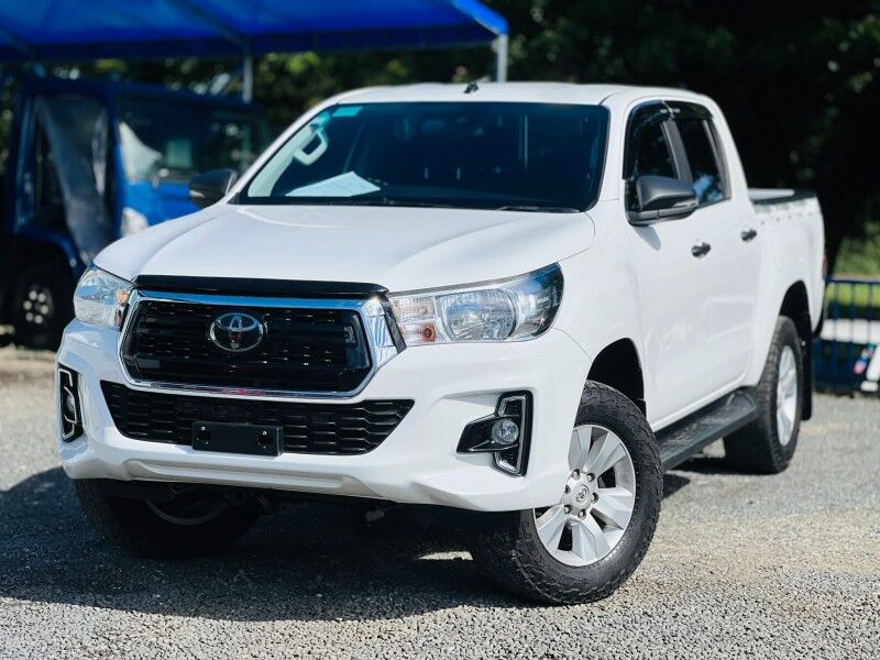 2020 Toyota Hilux SR