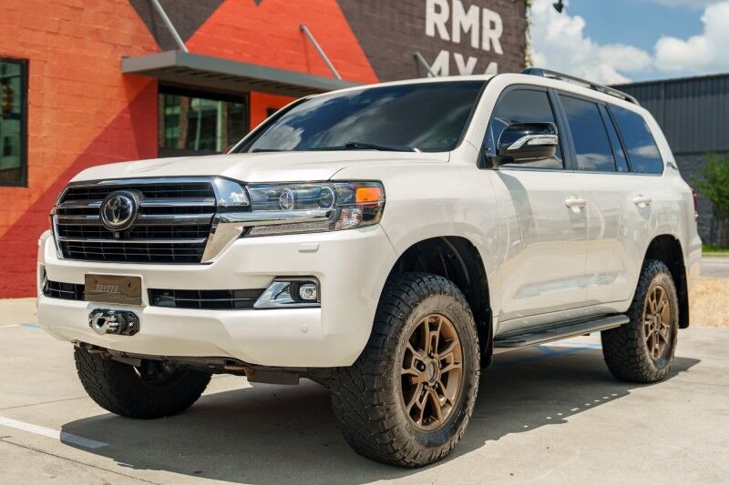 2020 Toyota Land Cruiser Heritage Edition