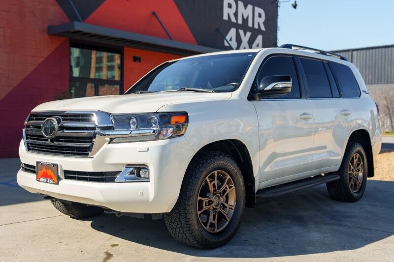 2020 Toyota Land Cruiser Heritage Edition