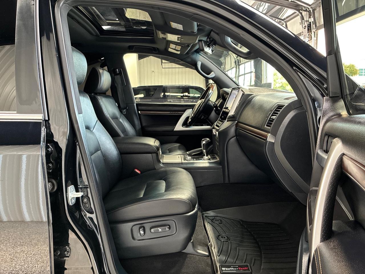 2020 Toyota Land Cruiser Heritage Edition, Dobinsons Lift, Overland Build, Drawers, Shower, Sleeping Platform, and LOTS MORE. Houston TX
