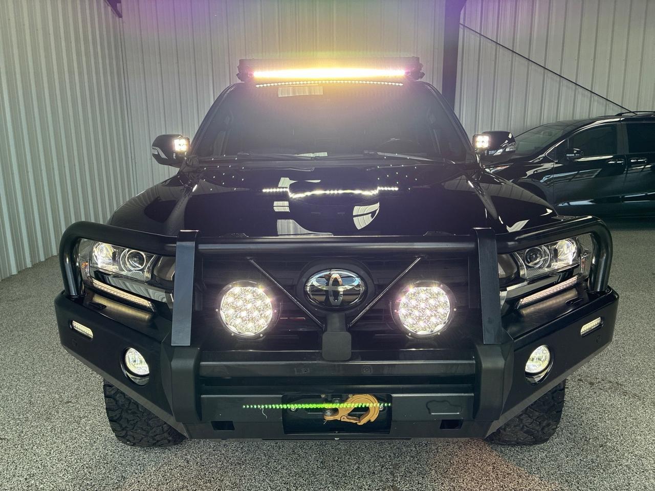 2020 Toyota Land Cruiser Heritage Edition, Dobinsons Lift, Overland Build, Drawers, Shower, Sleeping Platform, and LOTS MORE. Houston TX