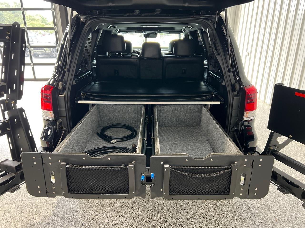 2020 Toyota Land Cruiser Heritage Edition, Dobinsons Lift, Overland Build, Drawers, Shower, Sleeping Platform, and LOTS MORE. Houston TX