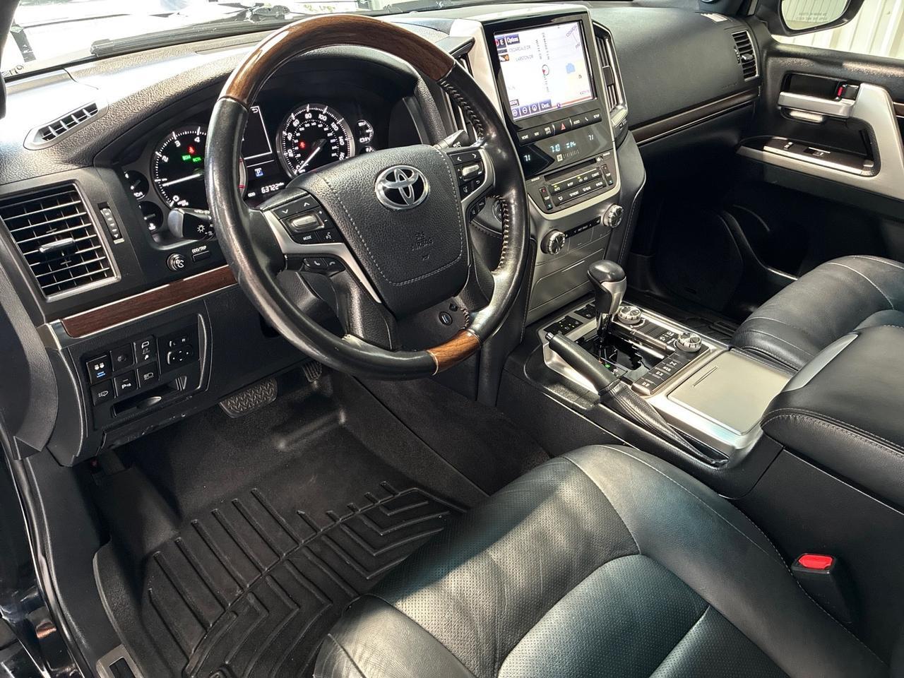2020 Toyota Land Cruiser Heritage Edition, Dobinsons Lift, Overland Build, Drawers, Shower, Sleeping Platform, and LOTS MORE. Houston TX