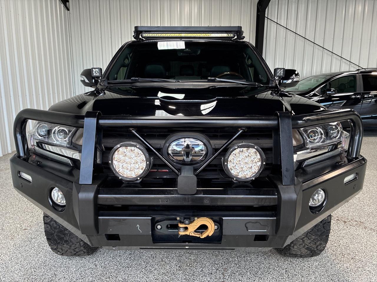 2020 Toyota Land Cruiser Heritage Edition, Dobinsons Lift, Overland Build, Drawers, Shower, Sleeping Platform, and LOTS MORE. Houston TX