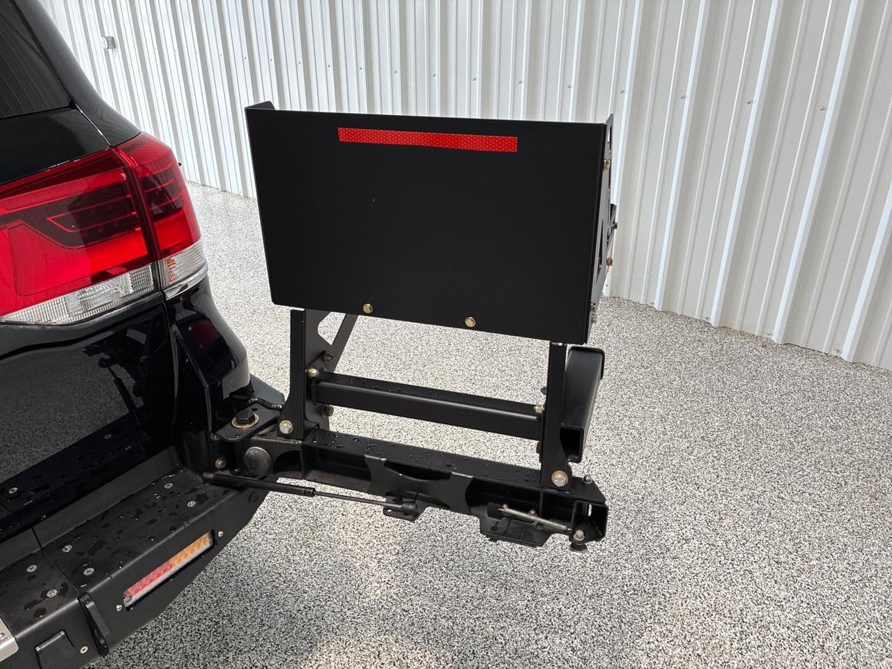 2020 Toyota Land Cruiser Heritage Edition, Dobinsons Lift, Overland Build, Drawers, Shower, Sleeping Platform, and LOTS MORE. Houston TX