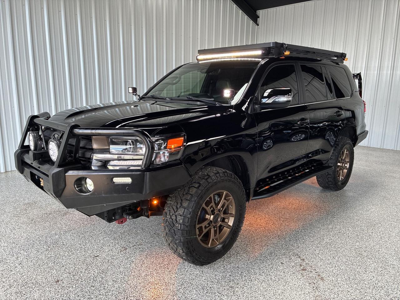 2020 Toyota Land Cruiser Heritage Edition, Dobinsons Lift, Overland Build, Drawers, Shower, Sleeping Platform, and LOTS MORE. Houston TX