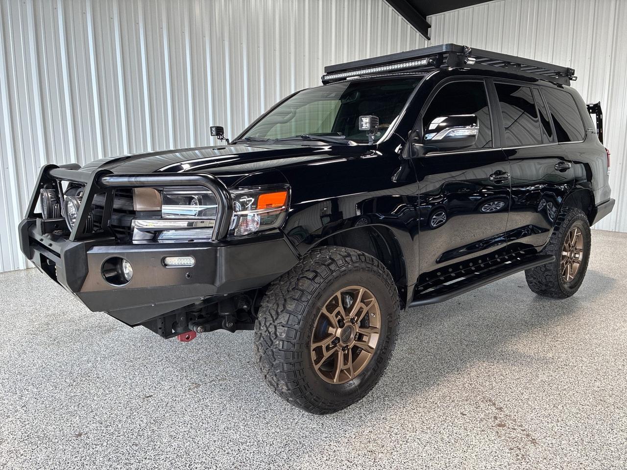 2020 Toyota Land Cruiser Heritage Edition, Dobinsons Lift, Overland Build, Drawers, Shower, Sleeping Platform, and LOTS MORE. Houston TX