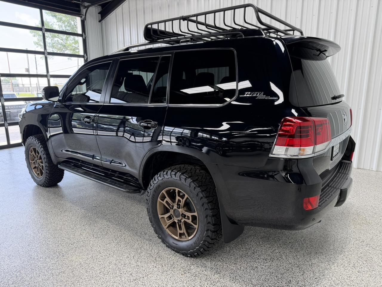 2020 Toyota Land Cruiser Heritage Edition, Icon Lift, Slee Sliders, Long Range Fuel Tank