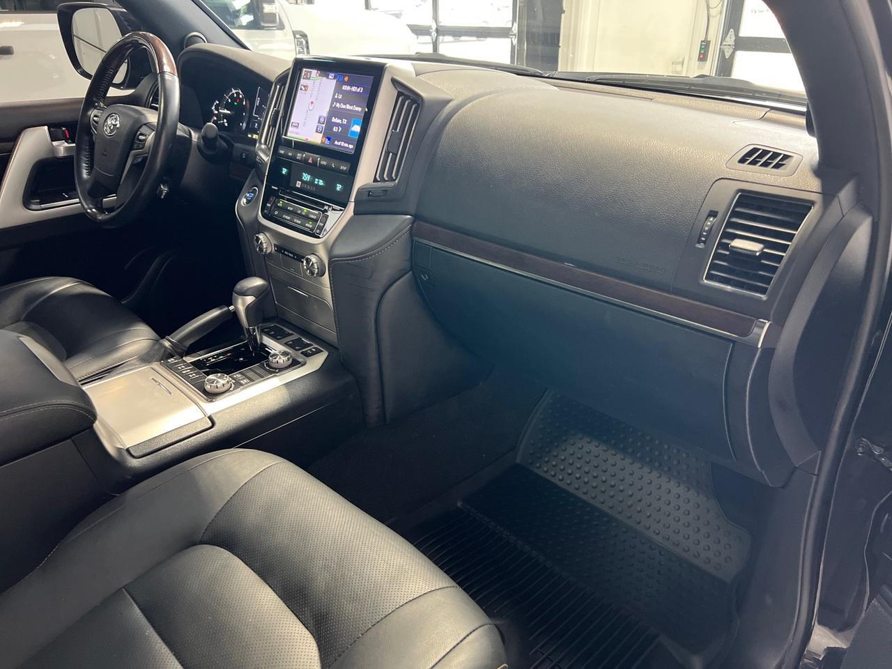 2020 Toyota Land Cruiser Heritage Edition, King Shocks Lift, Only 32k Miles Houston TX