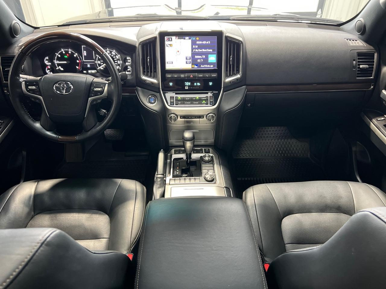 2020 Toyota Land Cruiser Heritage Edition, King Shocks Lift, Only 32k Miles Houston TX