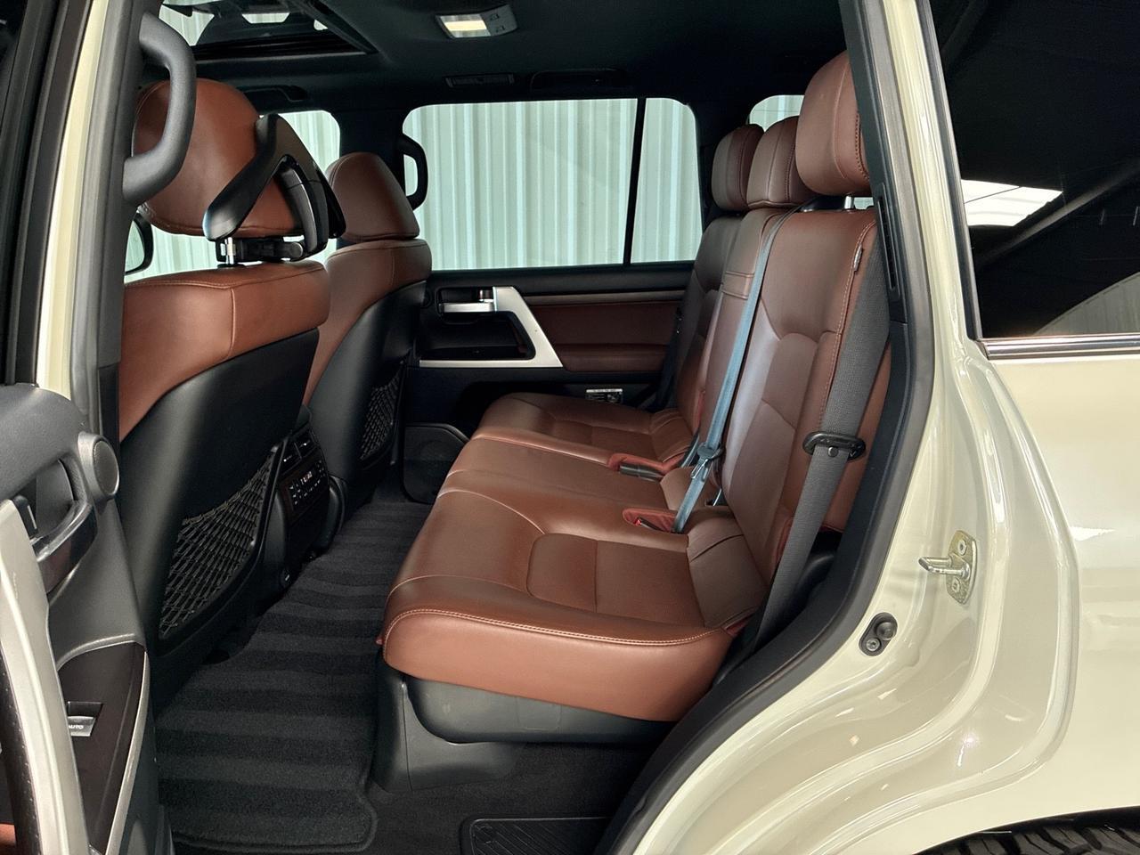 2020 Toyota Land Cruiser Old Man Emu BP-51 Lift, Ironman Bumper, Baja Design Lights, Front Runner Roof Rack, Fifteen52 Wheels Houston TX