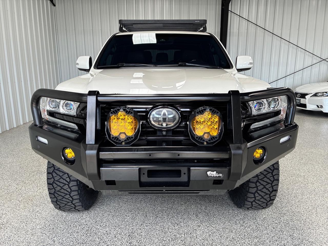 2020 Toyota Land Cruiser Old Man Emu BP-51 Lift, Ironman Bumper, Baja Design Lights, Front Runner Roof Rack, Fifteen52 Wheels Houston TX