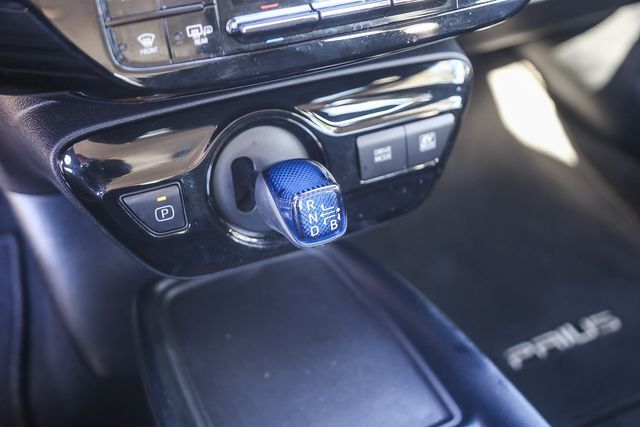 2020 Toyota Prius L Glendale CA