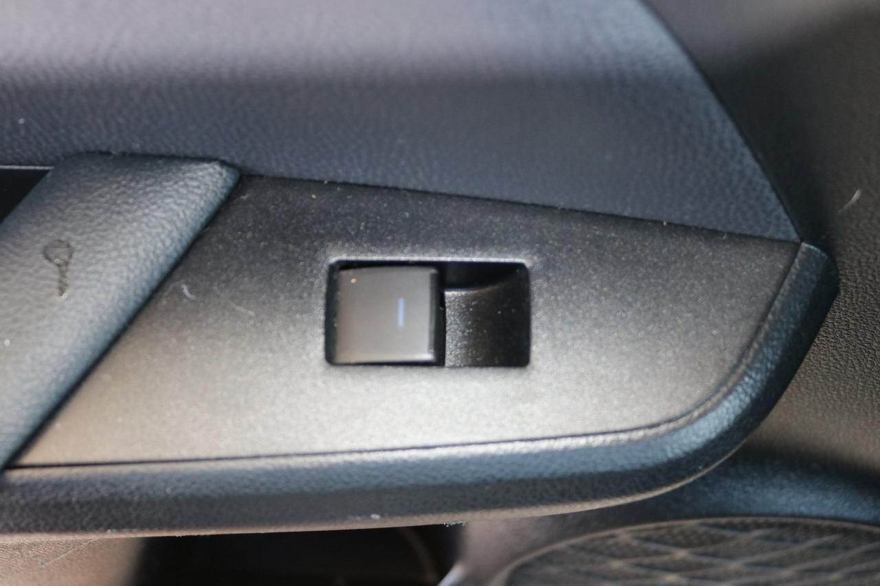 2020 Toyota Prius L Fredericksburg VA