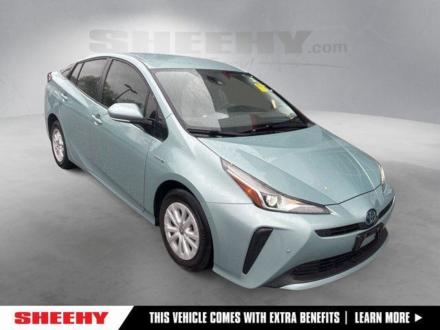 2020 Toyota Prius LE
