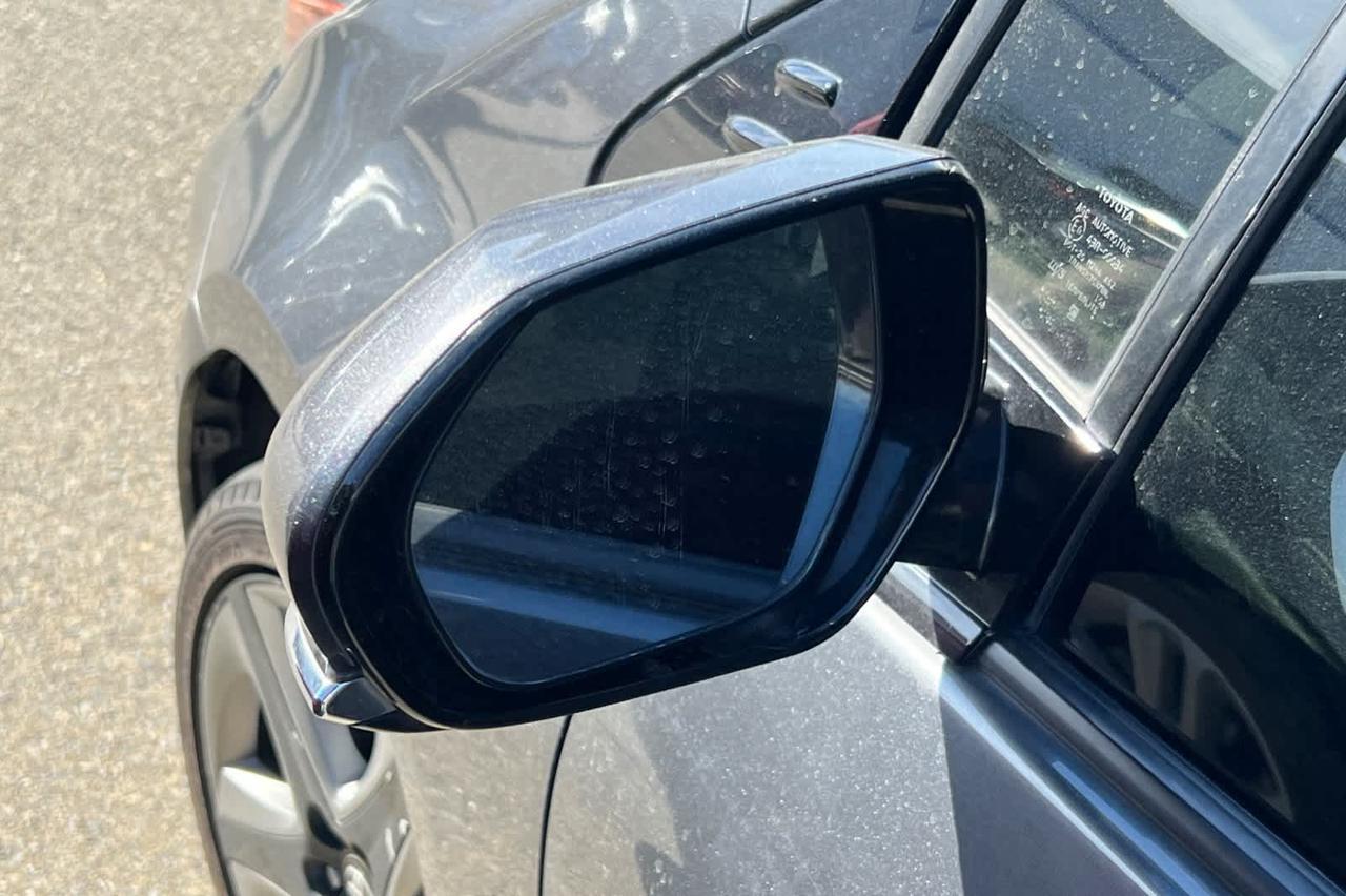 2020 Toyota Prius Limited Roseville CA