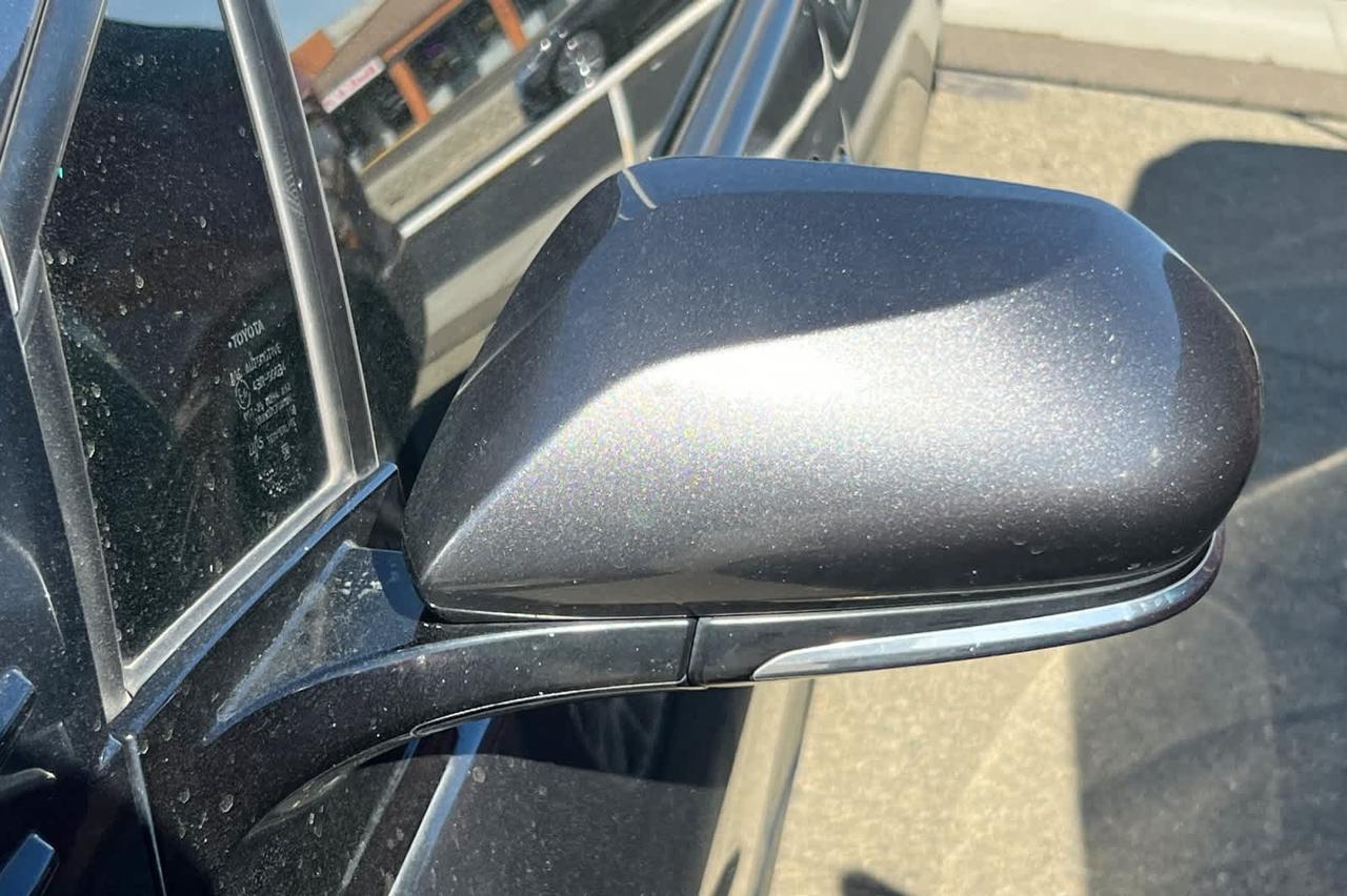 2020 Toyota Prius Limited Roseville CA