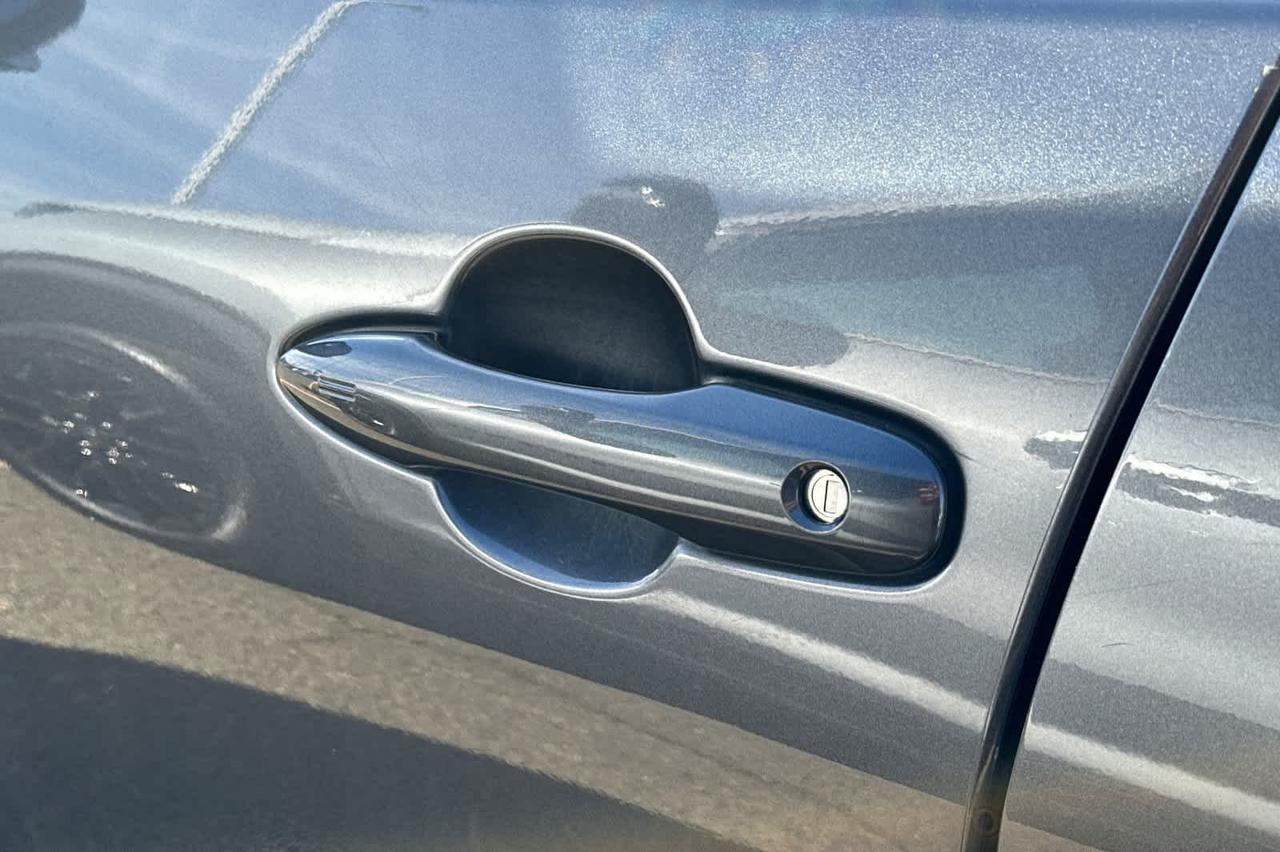 2020 Toyota Prius Prime LE Roseville CA