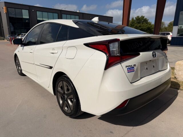 2020 Toyota Prius XLE