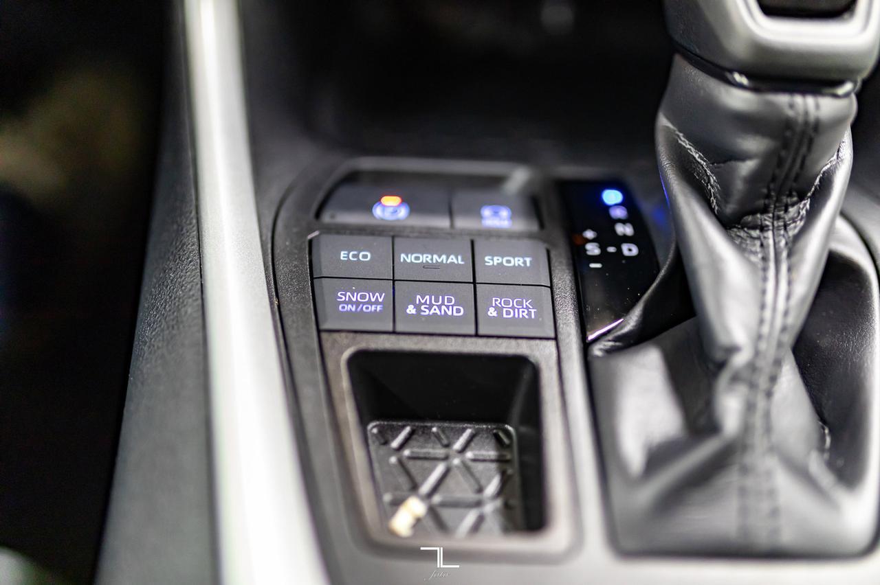 2020 Toyota RAV4 AWD LE BCam Heated Seats Red Deer AB