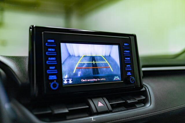 2020 Toyota RAV4 AWD LE BCam Red Deer AB