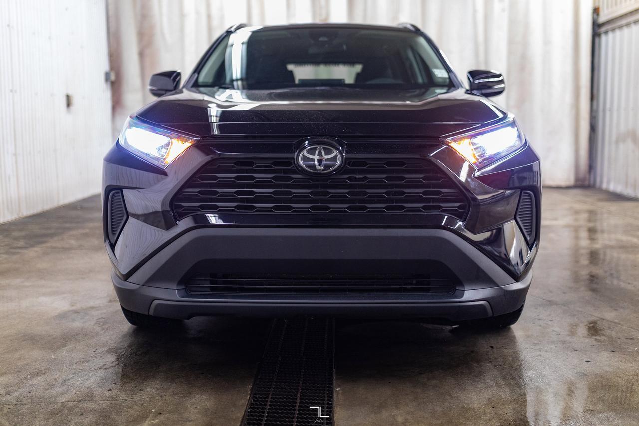 2020 Toyota RAV4 AWD LE BCam Red Deer AB