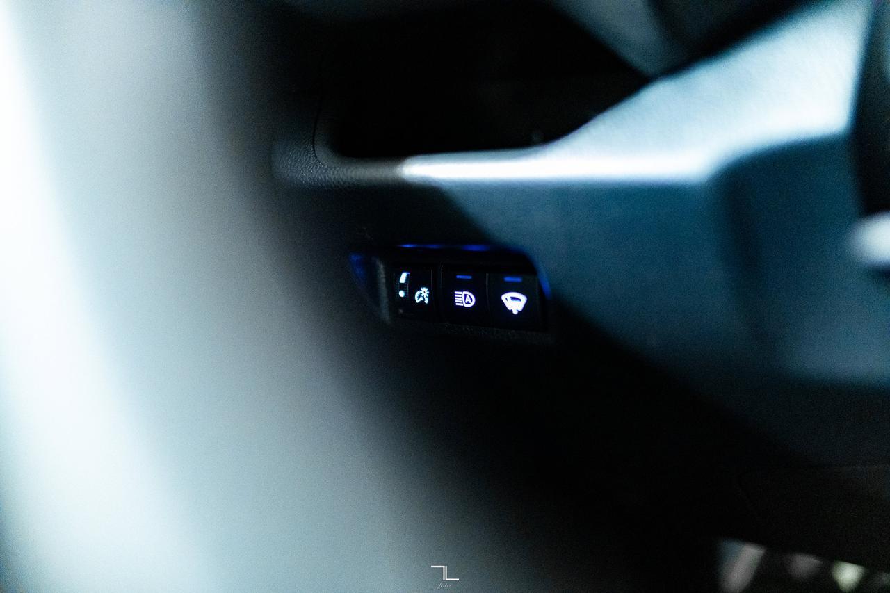 2020 Toyota RAV4 AWD LE BCam Red Deer AB