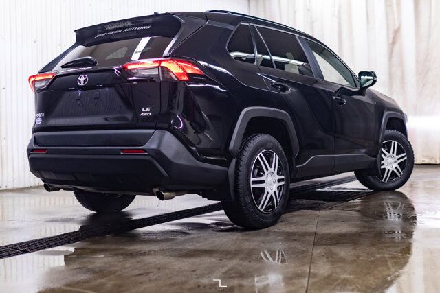 2020 Toyota RAV4 AWD LE BCam Red Deer AB