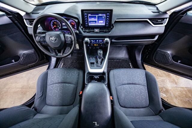 2020 Toyota RAV4 AWD LE BCam Red Deer AB