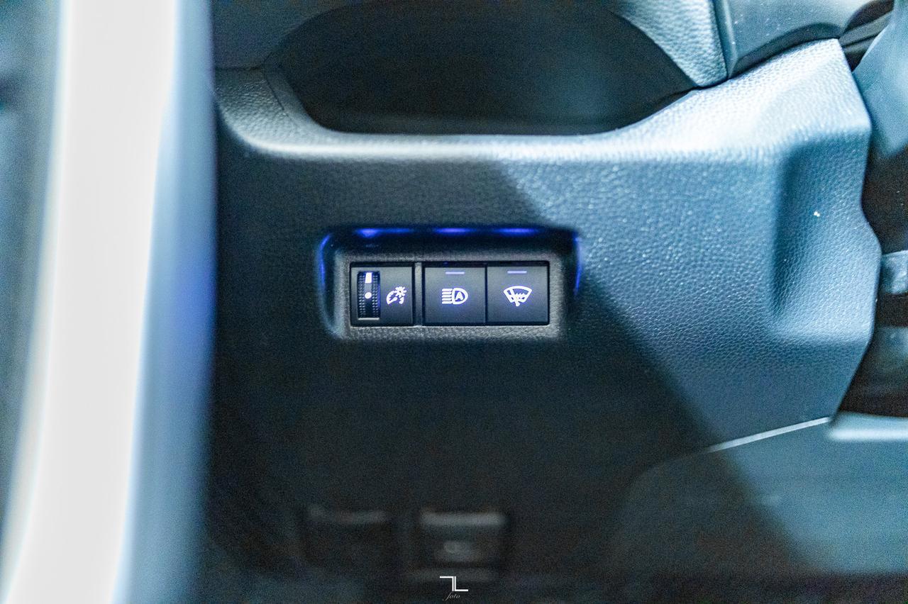 2020 Toyota RAV4 AWD LE PSeat BCam Red Deer AB